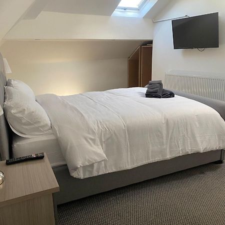 Spacious 2 Bedroom Apartment Liverpool Exterior foto