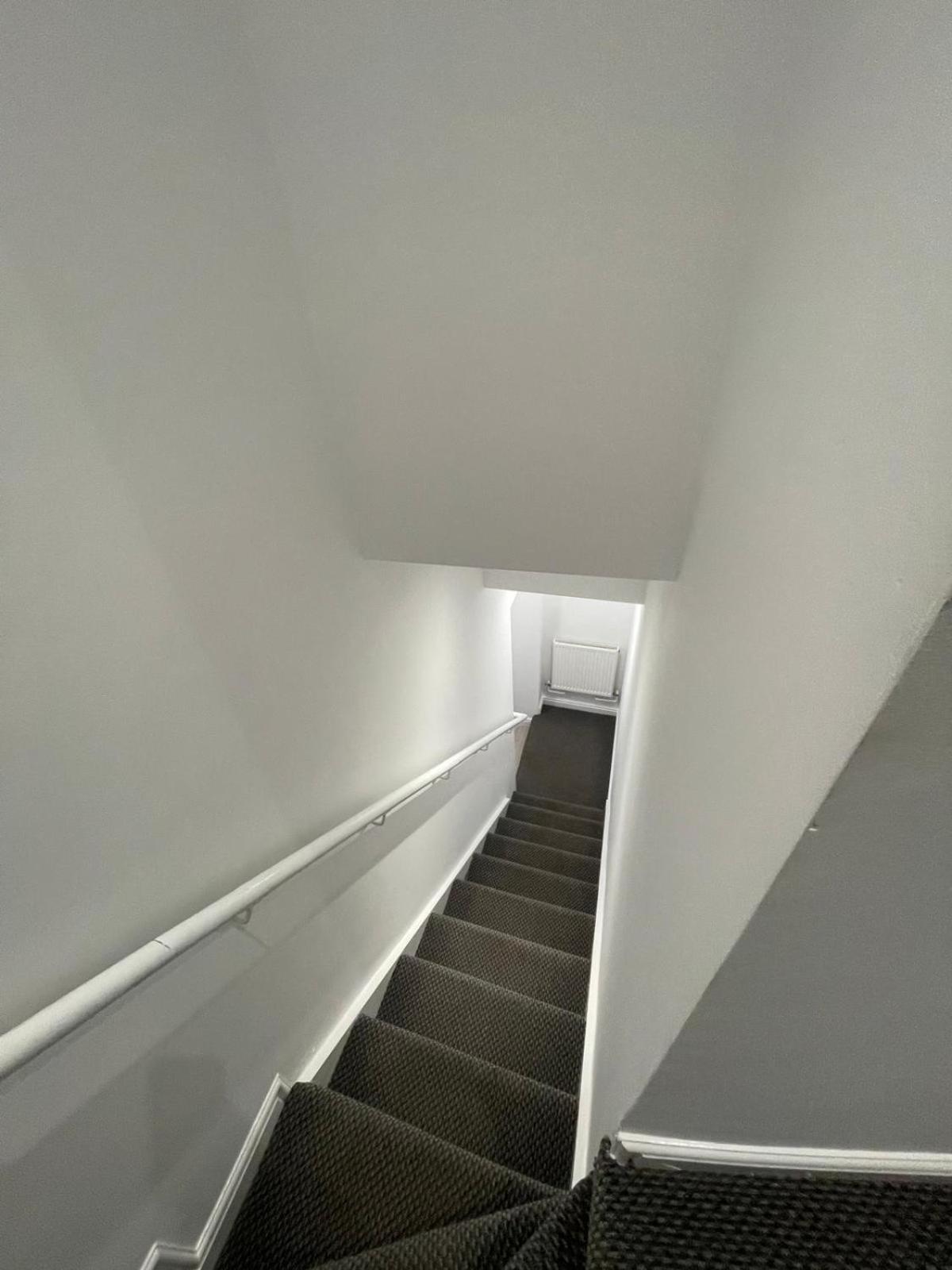 Spacious 2 Bedroom Apartment Liverpool Exterior foto